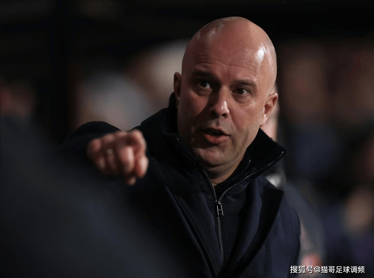 卡拉格最新点评斯洛特：若无缘欧冠，帅位将面临严峻考验